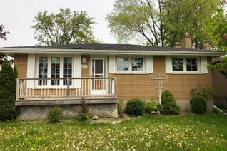 Bungalow for Rent, 874 Stocker Rd #Main Fl, Peterborough, ON