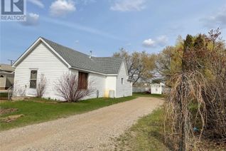 Detached House for Sale, 113 6th Street N, Nipawin, SK