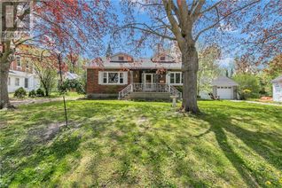House for Sale, 235 Normanby Street N, Mount Forest, ON