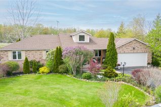 Bungalow for Sale, 390 Mountain Road, Grimsby, ON