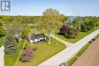 Bungalow for Sale, 10659 River Line, Chatham, ON