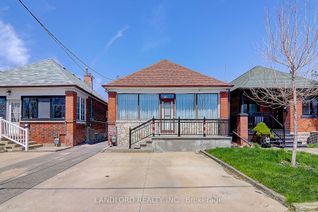 Bungalow for Rent, 130 Lambton Ave #Lower, Toronto, ON