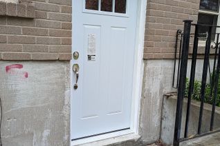 Backsplit for Rent, 168 Lynnbrook Dr, Toronto, ON