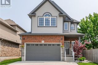 Detached House for Sale, 39 Stuckey Avenue, Baden, ON