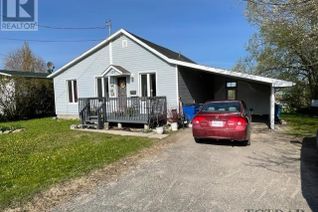 Bungalow for Sale, 125 Rorke Ave, Temiskaming Shores, ON