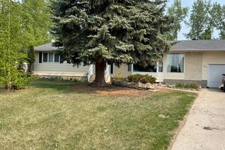 Property for Sale, 106 Westhill Close, Didsbury, AB Property for Sale, 106 Westhill Close, Didsbury, AB
