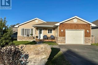 Bungalow for Sale, 5 Millwood Court, Huntsville, ON