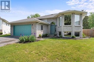Ranch-Style House for Sale, 18 Eggleton Court, Amherstburg, ON
