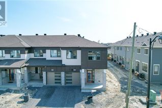 Freehold Townhouse for Sale, 658 Cygnus Street, Nepean, ON