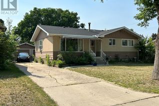 Detached House for Sale, 27 10 Street W, Brooks, AB