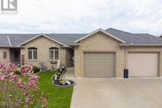 Freehold Townhouse for Sale, 54 Golfview Drive, Kingsville, ON