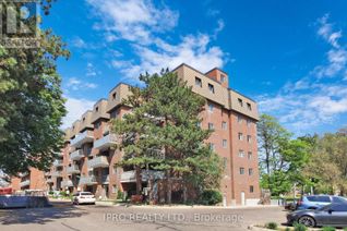 Property for Sale, 3025 The Credit Woodlands Dr #228, Mississauga, ON