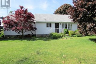 Ranch-Style House for Sale, 2008 Mersea Rd 11, Leamington, ON