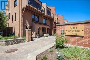 Townhouse for Sale, 251 Bruyere Street Unit#12, Ottawa, ON Townhouse for Sale, 251 Bruyere Street Unit#12, Ottawa, ON