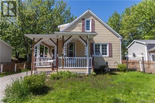 Detached House for Sale, 35 Murray Avenue, Fredericton, NB