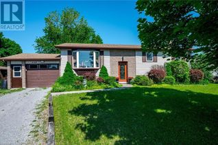 Bungalow for Sale, 608 Frederick Street, Ennismore Township, ON