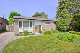 Bungalow for Sale, 230 East St, East Gwillimbury, ON