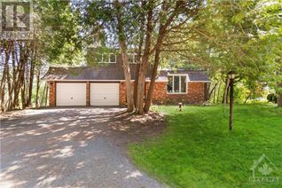 Detached House for Sale, 142 Green Acres Road, Almonte, ON