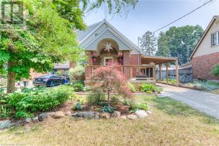 Detached House for Sale, 41 Layton Street, Kitchener, ON
