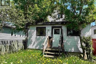 Detached House for Sale, 613 Harold St N, Thunder Bay, ON