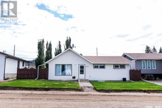 House for Sale, 4707 Post Street, Macklin, SK
