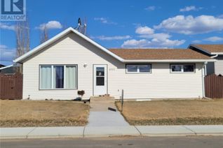 Detached House for Sale, 4707 Post Street, Macklin, SK