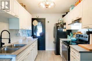 Townhouse for Sale, 1631 Gyrfalcon Avenue, Kitimat, BC