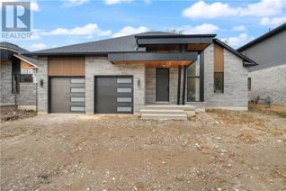 Detached House for Sale, 145 Parkside Drive, Brantford, ON