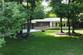 Bungalow for Sale, 86 Moore Street, Lion's Head, ON