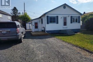 Bungalow for Sale, 39 Partridge Ave S, Manitouwadge, ON