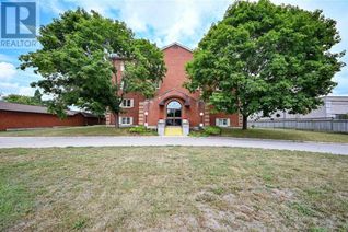 Property for Sale, 10 Armstrong Drive #401, Smiths Falls, ON