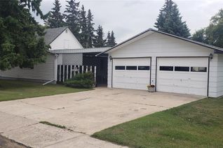 House for Sale, 8003 6th Street, Rosthern, SK