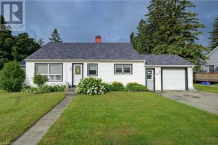 Bungalow for Sale, 403 Main Street N, Mount Forest, ON