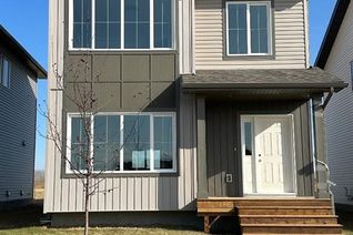 House for Sale, 117 Mcghee Street, Fort McMurray, AB