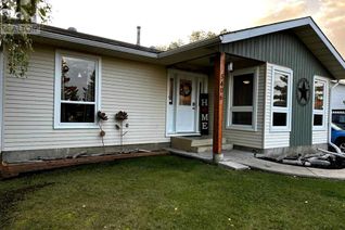 House for Sale, 5406 52a Street, Berwyn, AB