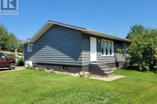 Detached House for Sale, 619 Loon Crescent, Loon Lake, SK