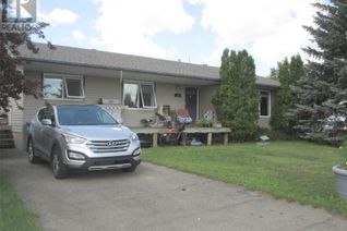 Detached House for Sale, 302 Westview Drive, Coronach, SK