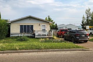 Detached House for Sale, 1433/1437 101 Avenue, Dawson Creek, BC