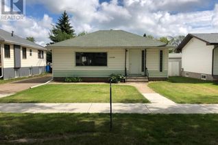 Bungalow for Sale, 1110 2 Avenue, Wainwright, AB