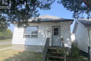 Detached House for Sale, 592 Helen St, THUNDER BAY, ON