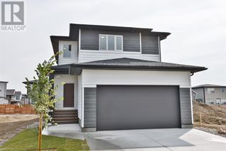 House for Sale, 841 Devonia Circle W, Lethbridge, AB