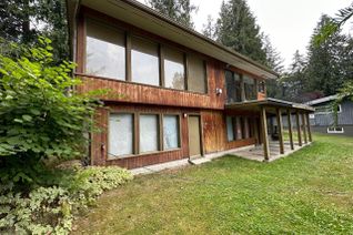Detached House for Sale, 1832 Highway 3a, Nelson, BC