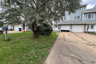 Townhouse for Sale, 148 Williscroft Place, Fort McMurray, AB