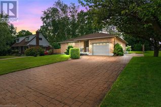 Bungalow for Sale, 28 Arthur Street, Forest, ON
