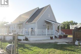 Detached House for Sale, 158 Municipal Road, Coronach, SK