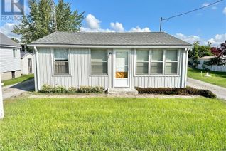 Bungalow for Sale, 42 Erie Boulevard, Long Point, ON