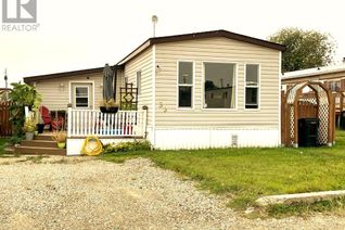 Property for Sale, 103 Street Fairview Mobile Home Park #35, Fairview, AB