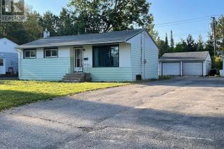 Bungalow for Sale, 54 Dingwall Pkwy, Dryden, ON