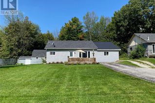 Detached House for Sale, 138470 Ledgerock Road, Georgian Bluffs, ON