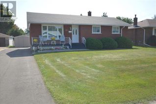 Bungalow for Sale, 171 Simpson Avenue, Renfrew, ON